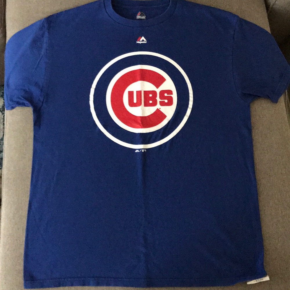 Chicago Cubs logo shirt